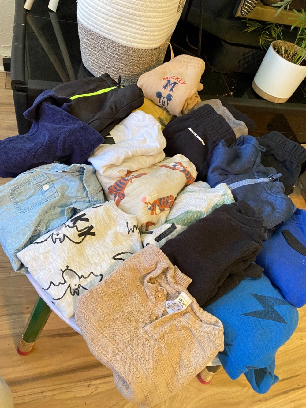 Boys 2t clothing